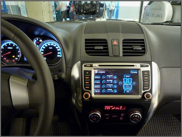   FlyAudio 75057A01 - SUZUKI SX4 